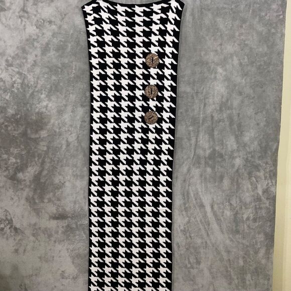 Katie Todd Knit shawl wrap Houndstooth large buttons 60”x15” - Picture 7 of 14